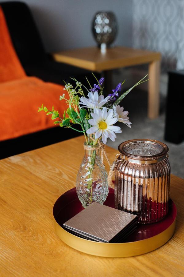 York House - Short Stay Leeds Leeds  Exteriör bild