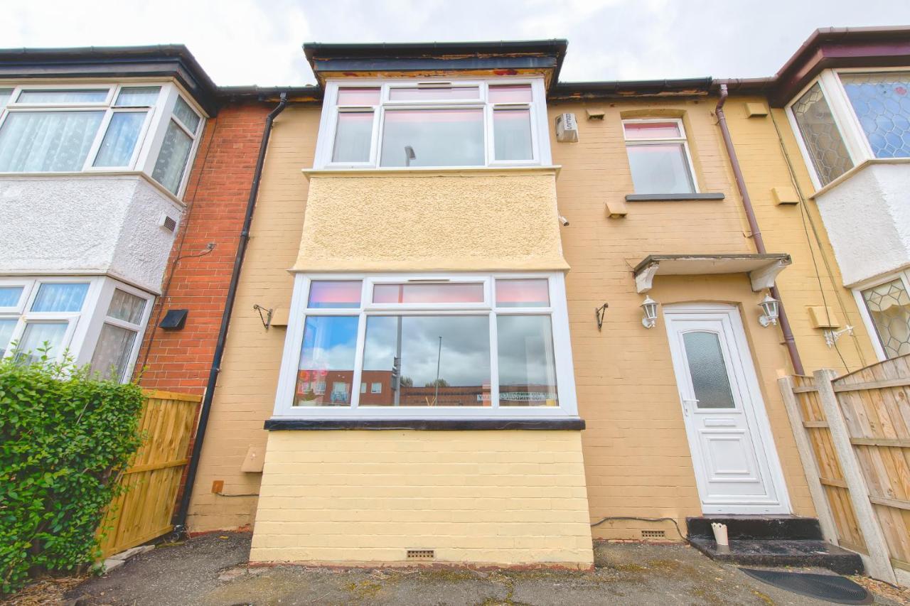York House - Short Stay Leeds Leeds  Exteriör bild