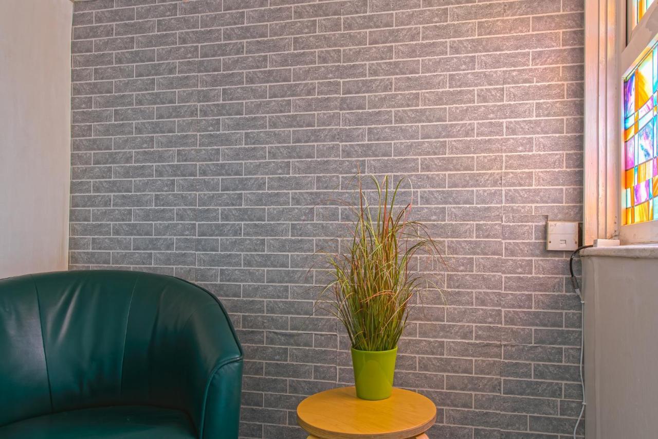 York House - Short Stay Leeds Leeds  Exteriör bild