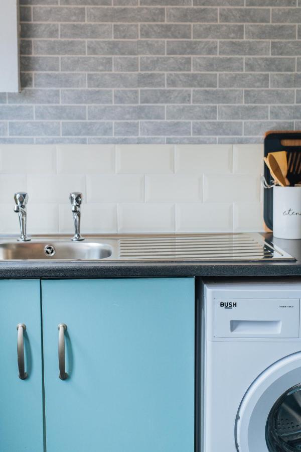 York House - Short Stay Leeds Leeds  Exteriör bild